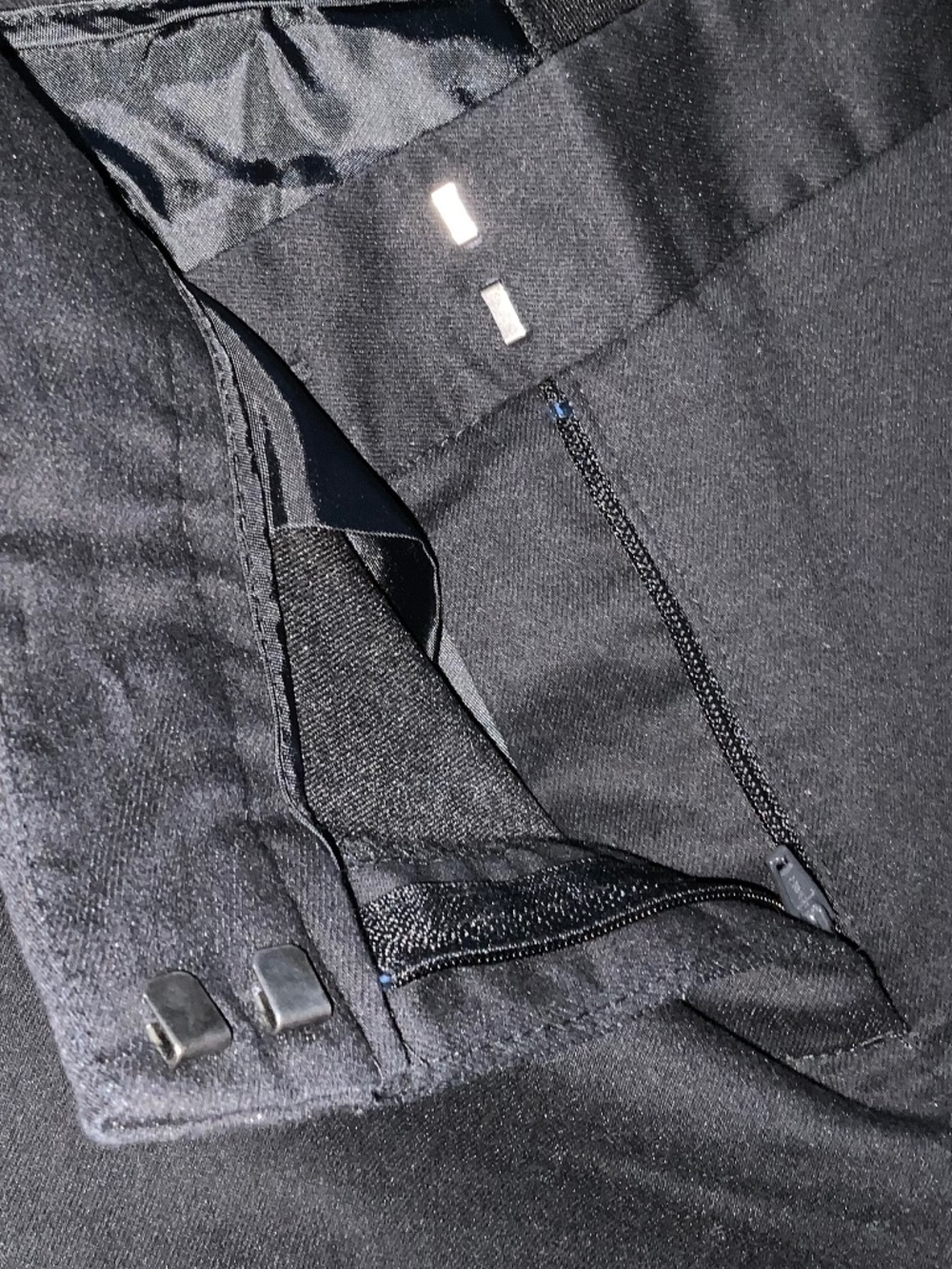 attention Slim Fit Capri Pants, Women’s 6, Black, NWT - Picture 8 of 8